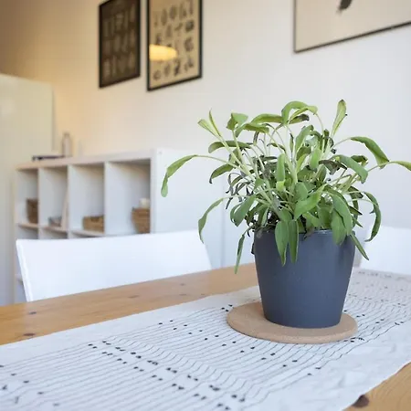 Apartamento Spacious And Bright With Free Parking *